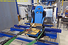 Otočné a výsuvné zařízení sedadla - destrukční zkouška - Test 2 - odborná montáž za použití originálního zařízení! 