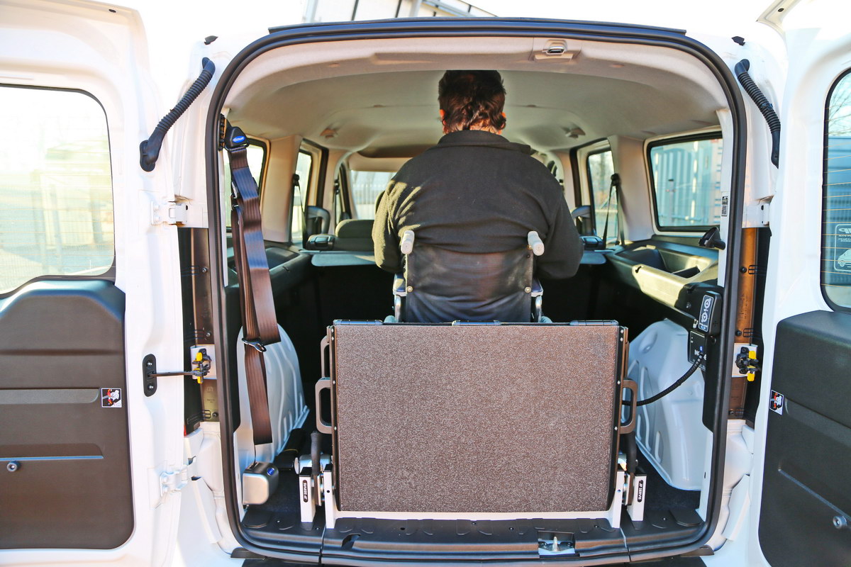 Kotvící zařízení - INQLINE ve voze FIAT Doblo