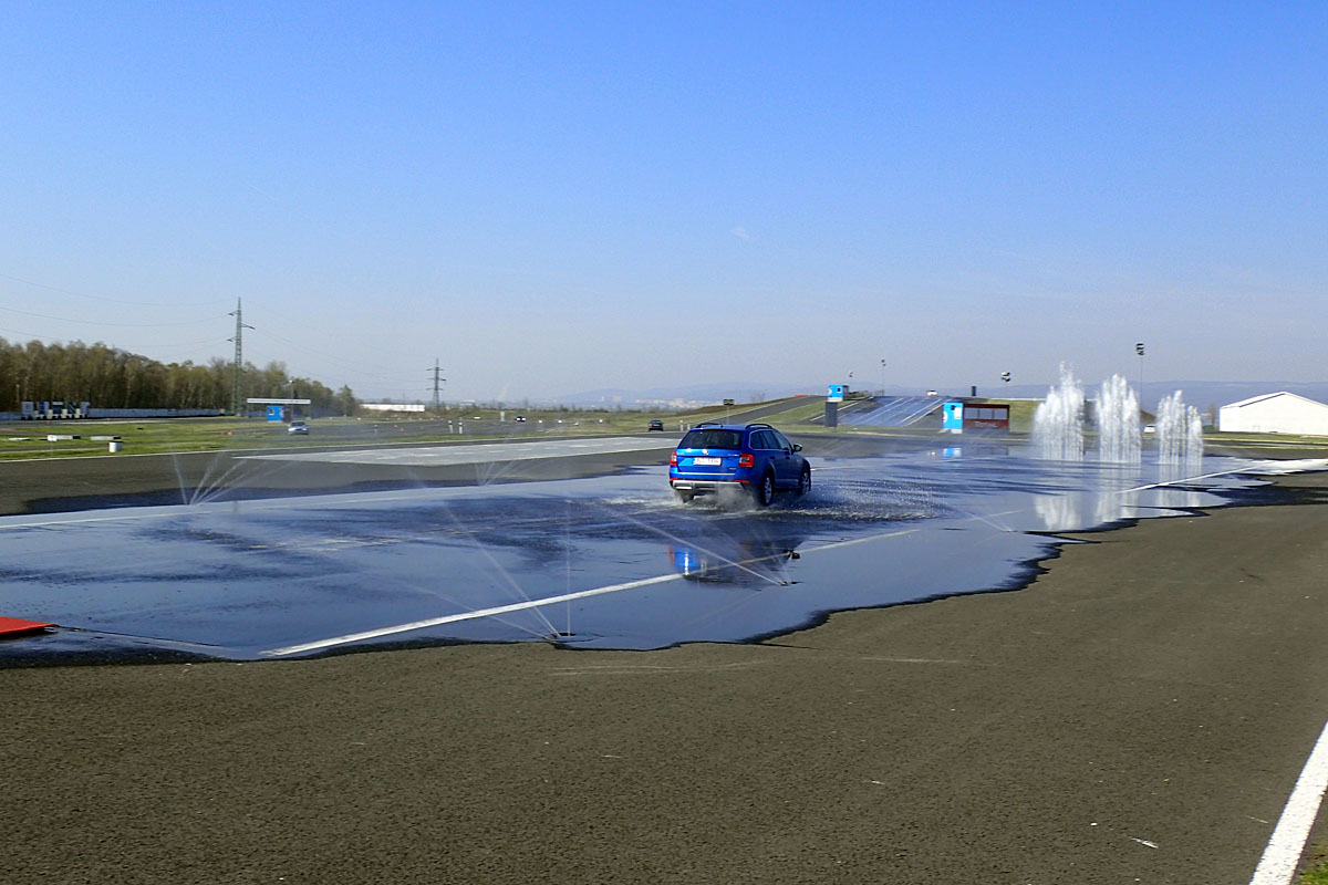 ŘÍDÍME TO VŠICHNI! Autodrom MOST 2017 - Další ulázky