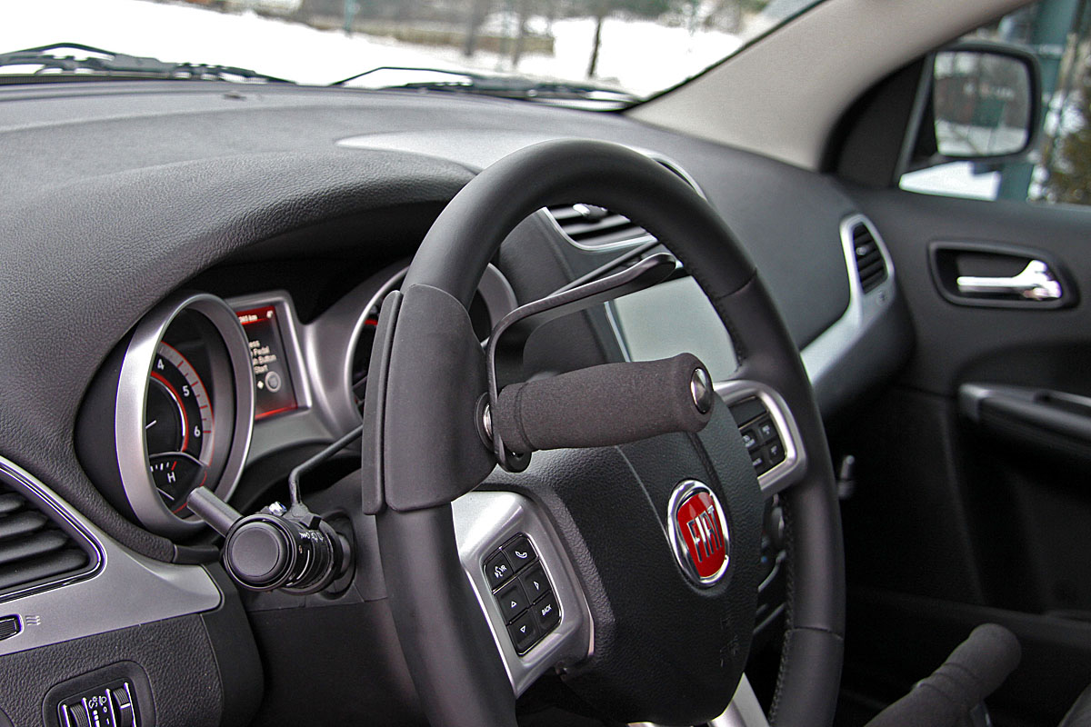 Nástavec na volant - rychloupínací kvadro palec ve voze FIAT Freemont