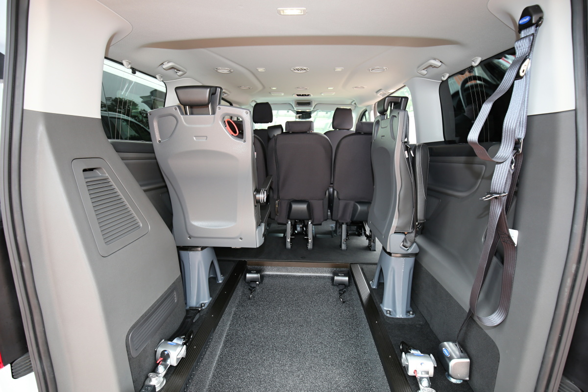 Multifunkční sedadlo do třetí řady TRIBUS - SEAT ve voze FORD Custom