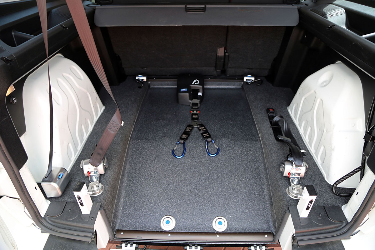 Elektrické navíjecí zařízení vozíku ve voze FIAT Doblo